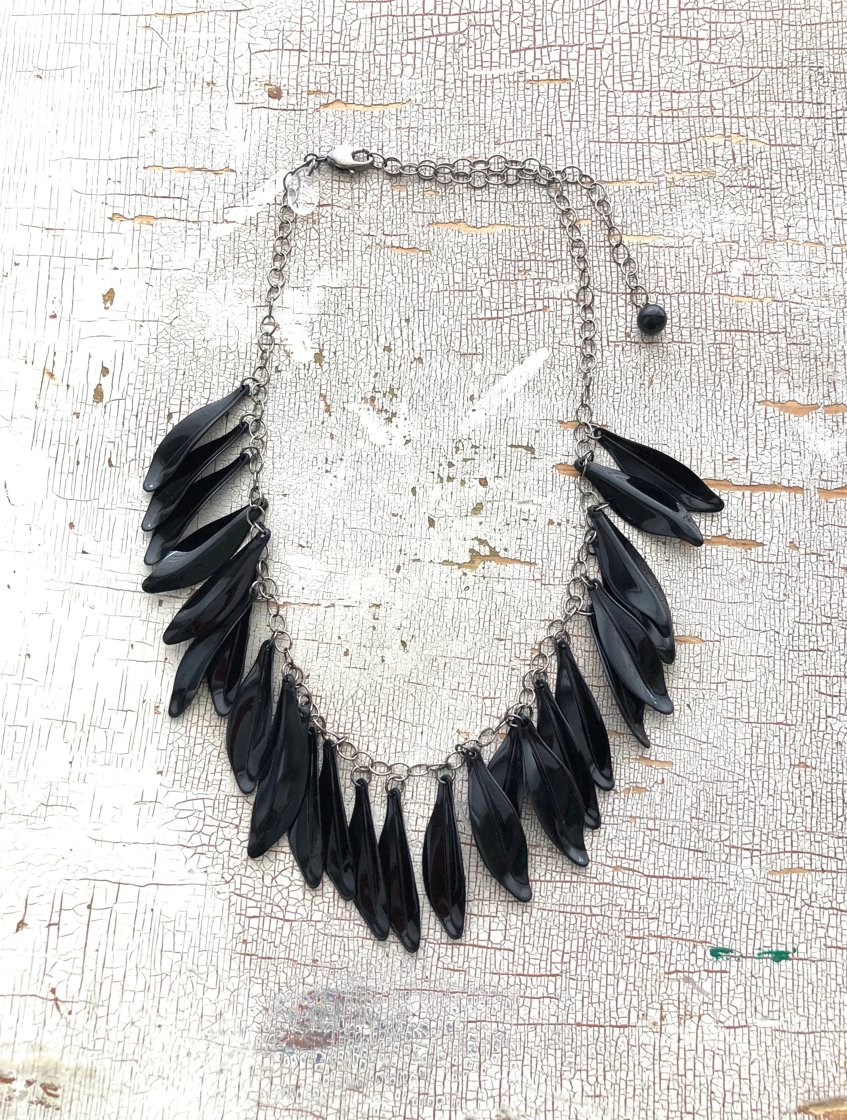 Black Jingle Leaves Necklace - Adjustable Gun Metal Chain