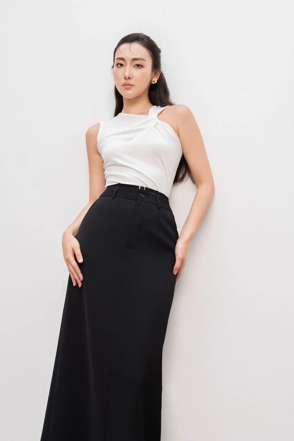 Colette Bodycon Asymmetric Neck Cotton Top