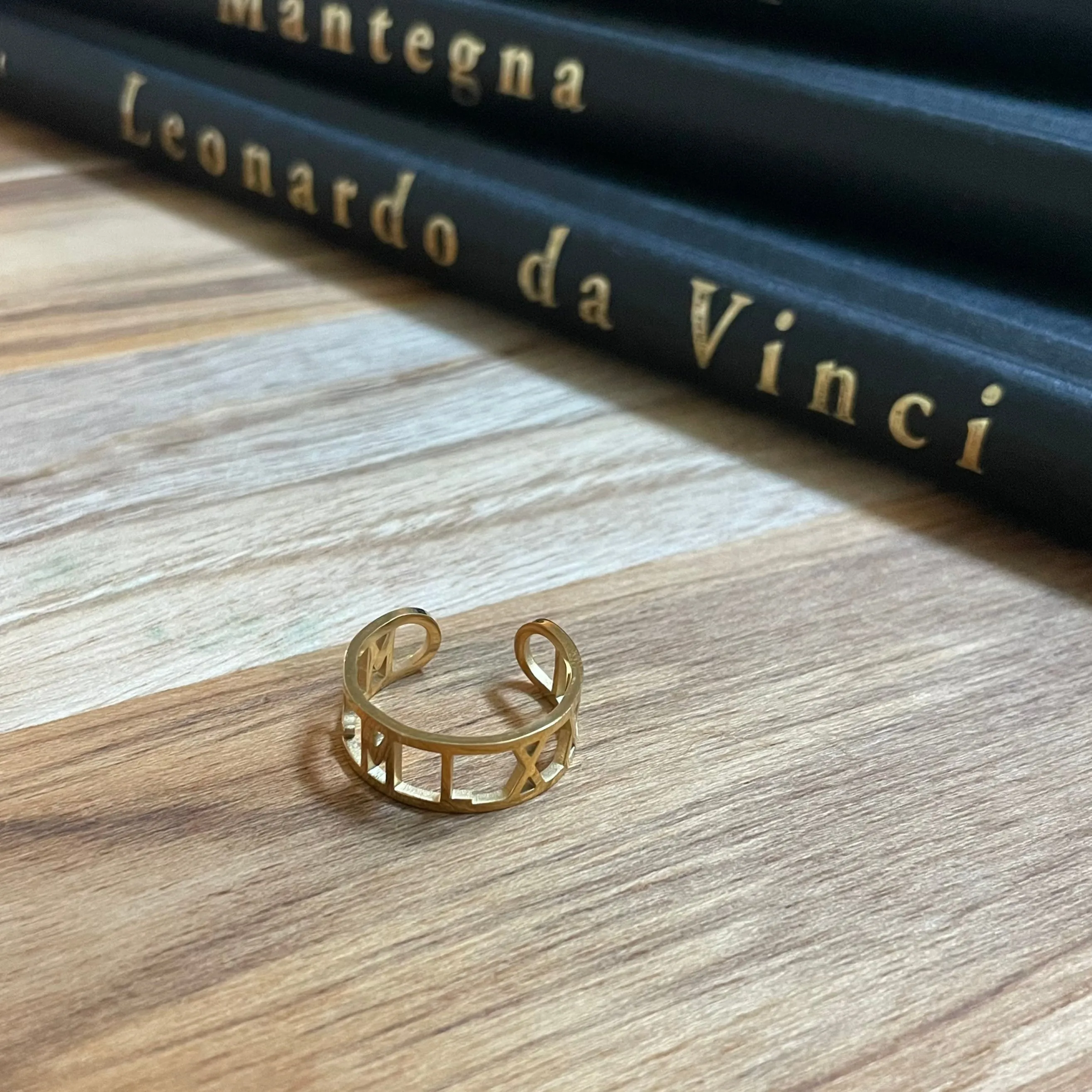 MCMLXXII (1972) Gold Ring