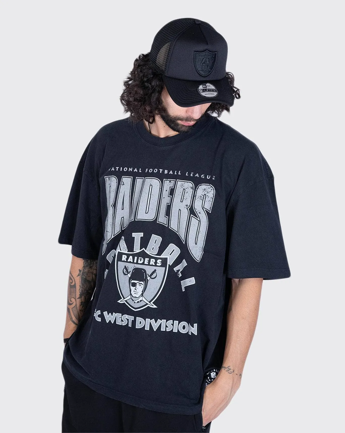 Mitchell & Ness Divison Arch Raiders Tee