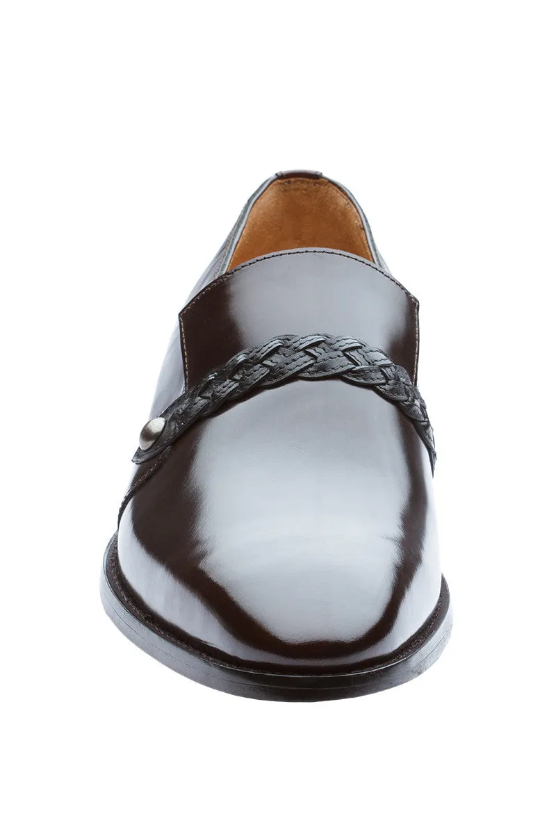 SLIP ON WITH PLEATED SADDLE – BRUSH OFF BURGUNDY