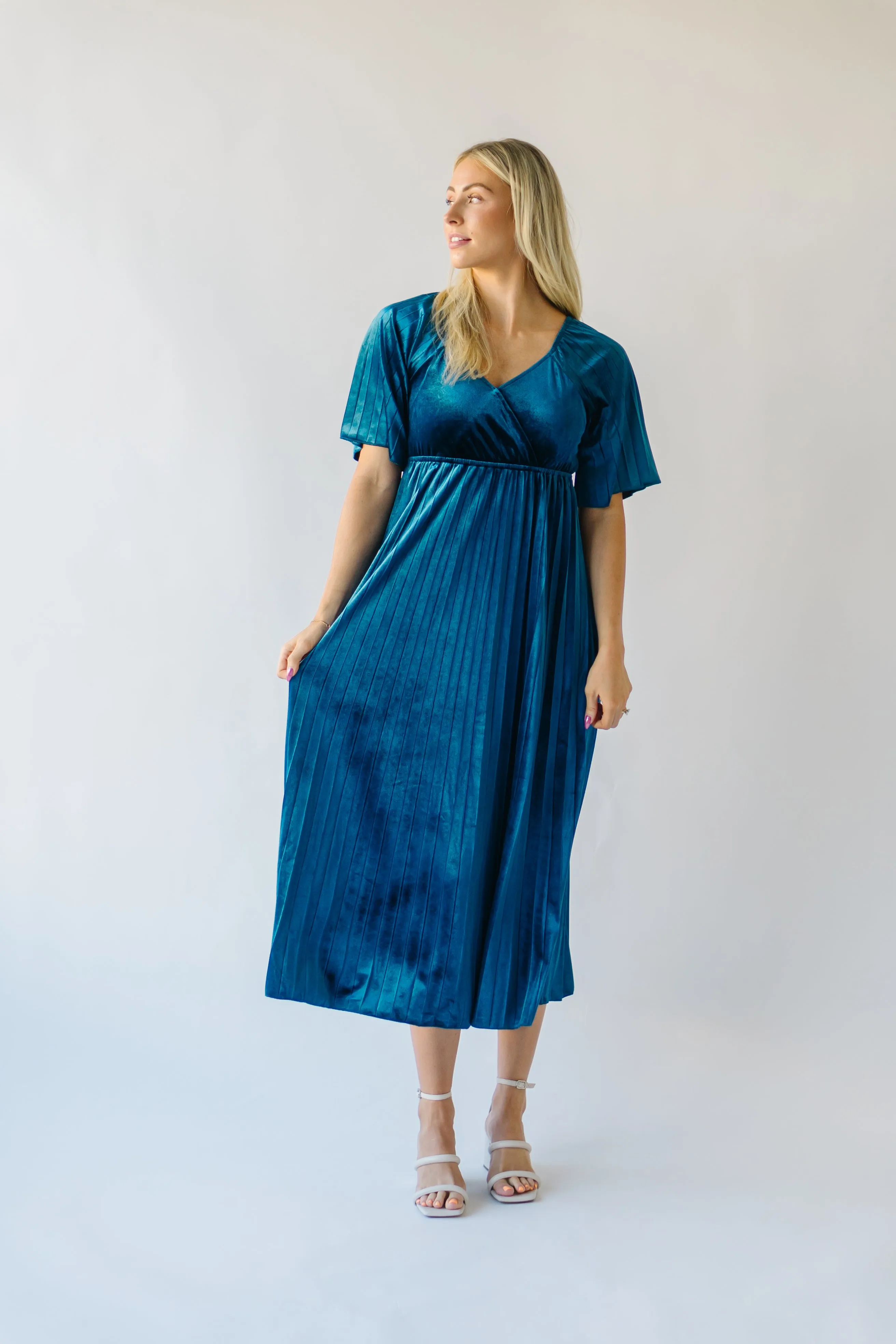 The Soren Sweetheart Pleated Velvet Midi Dress in Dark Teal